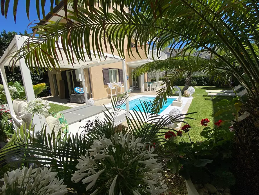 Immagine 63 di Villa in vendita  in Contrada Mastrissa 1000 a Taormina