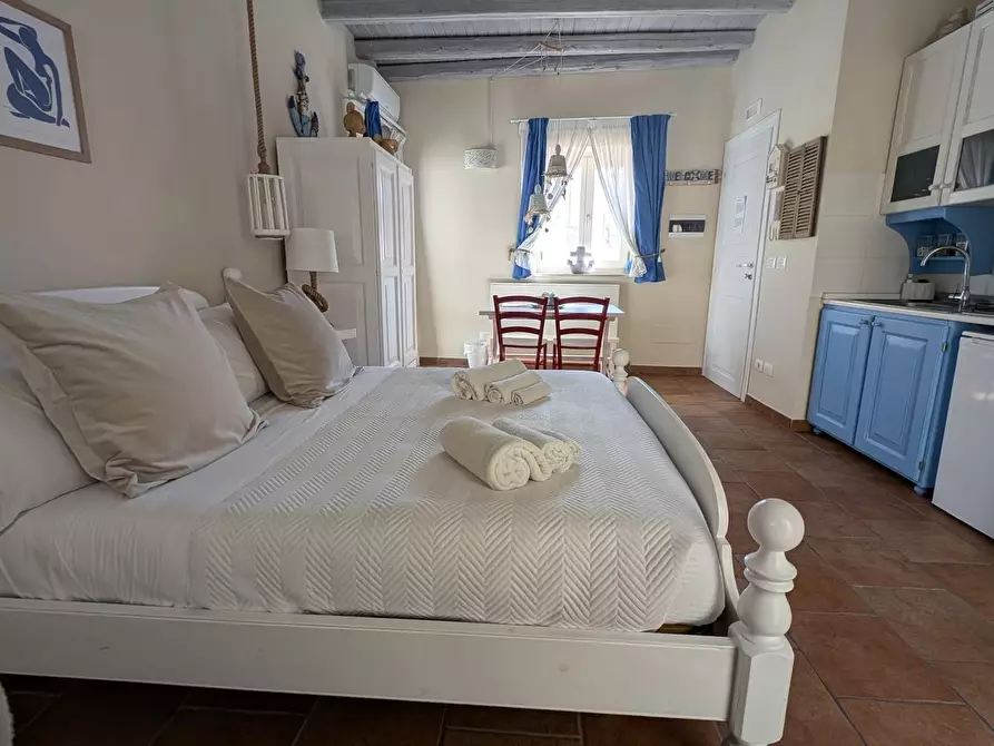 Immagine 25 di Casa indipendente in vendita  in Lungomare di Levante Elio Vittorini 20 a Siracusa