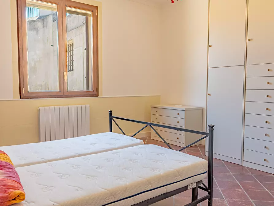 Immagine 55 di Villa in vendita  in Via Agamennone 2 a Siracusa