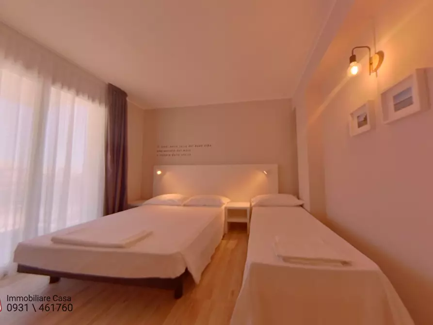 Immagine 16 di Villa in vendita  in Viale Edoardo Garrone 56 a Melilli