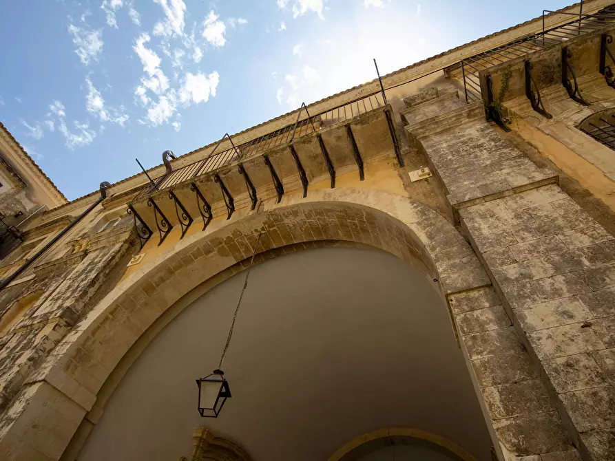 Immagine 40 di Casa indipendente in vendita  in Via Camillo Benso Conte di Cavour 48 a Noto
