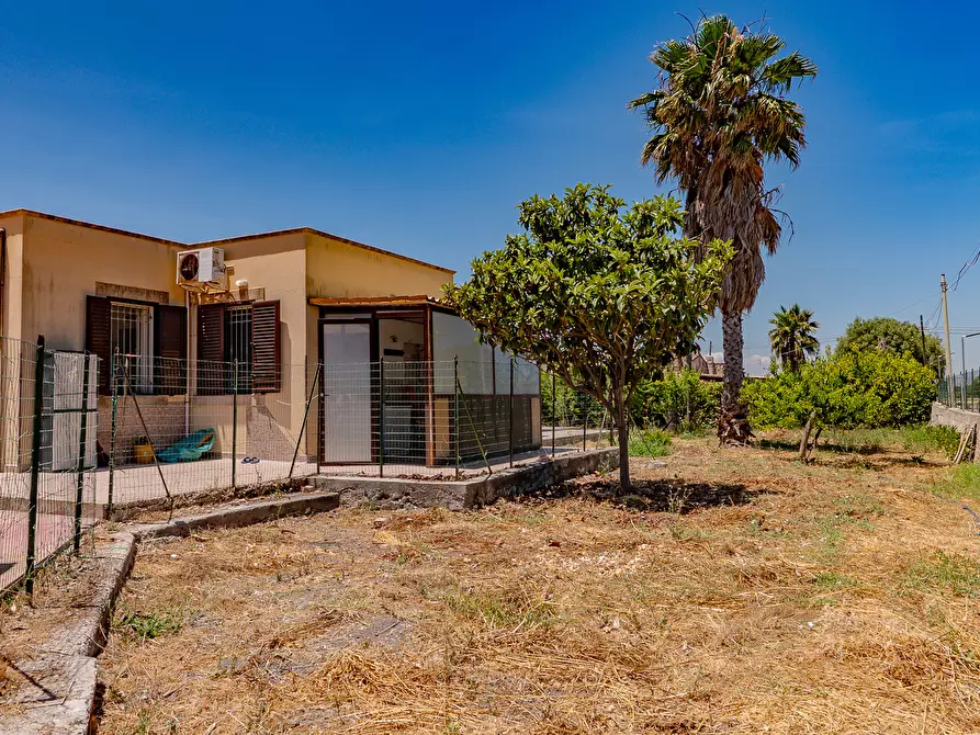 Immagine 41 di Villa in vendita  in Via Olindo Marinelli 66 a Siracusa