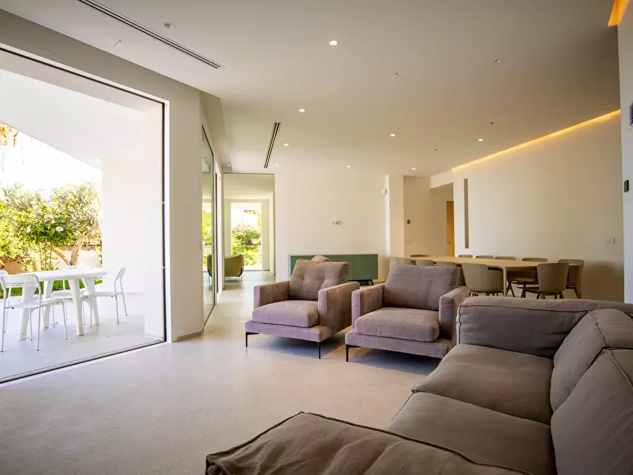 Immagine 69 di Villa in vendita  in Via La Maddalena 35 a Siracusa