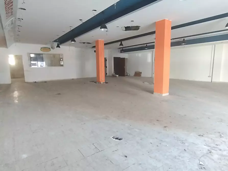 Immagine 20 di Locale commerciale in affitto  a Siracusa