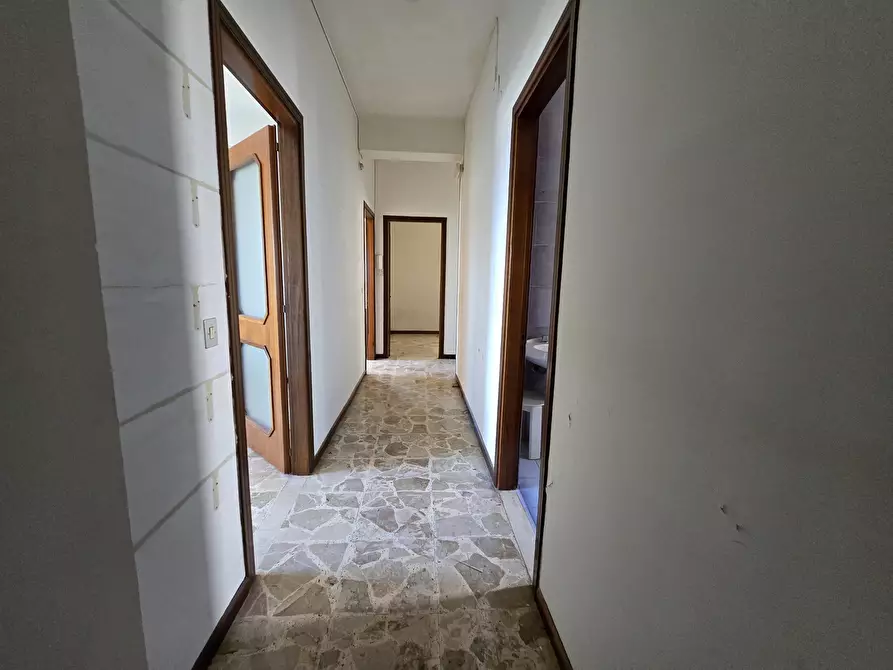 Immagine 6 di Appartamento in vendita  in Via Adda 9 a Siracusa