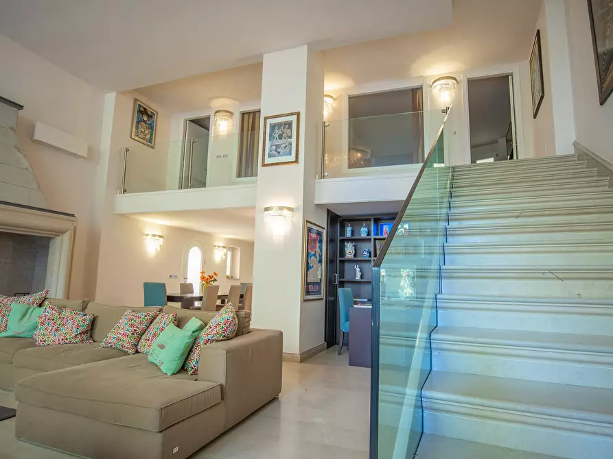 Immagine 63 di Villa in vendita  in Salita Giafari 25 a Taormina