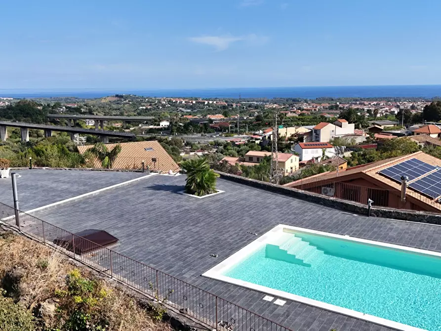 Immagine 117 di Villa in vendita  in Via Vincenzo Bellini 163 a Piedimonte Etneo
