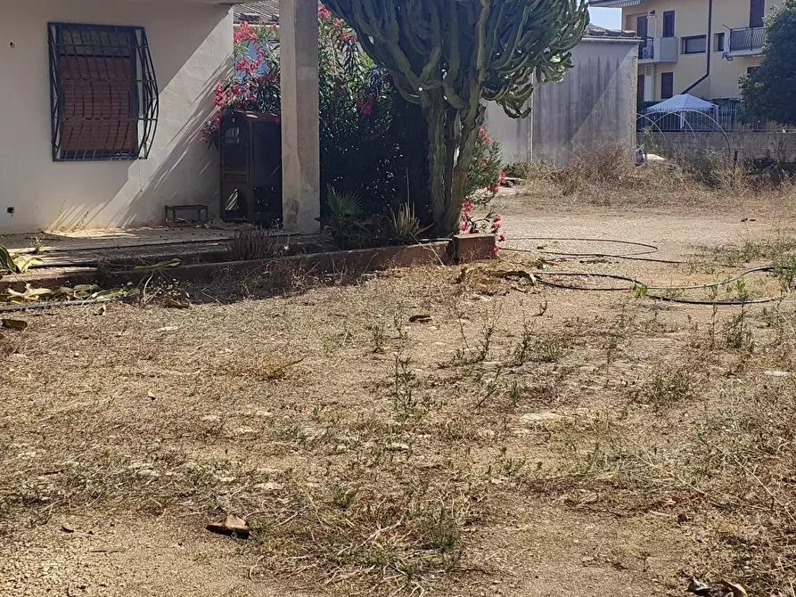 Immagine 14 di Attività artigianale in vendita  in Via Bonaiuto Natale 4 a Siracusa