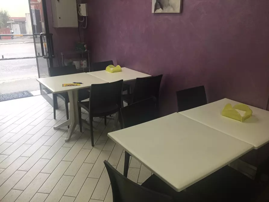 Immagine 14 di Pizzeria / Pub in vendita  in Via Fabio Filzi 157 a Prato