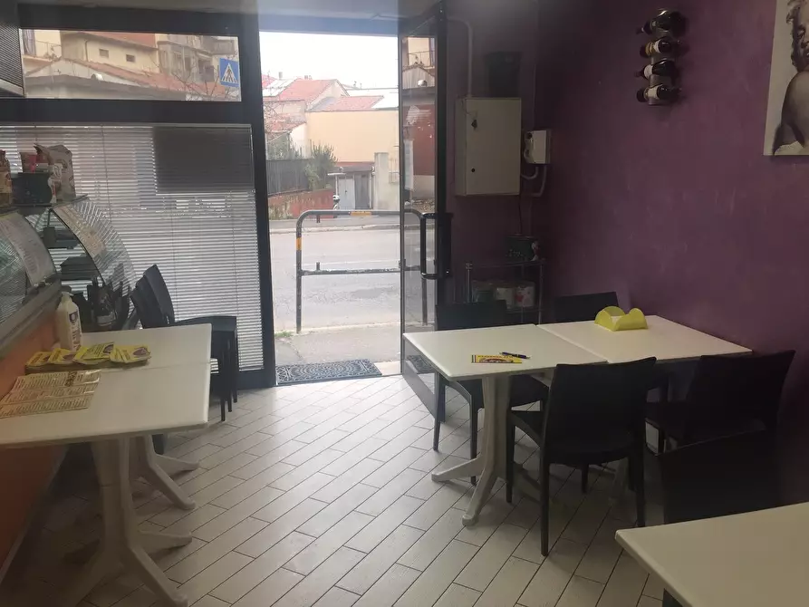 Immagine 12 di Pizzeria / Pub in vendita  in Via Fabio Filzi 157 a Prato