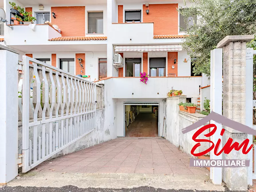Immagine 25 di Villetta a schiera in vendita  in Via Carmine snc a Oleggio