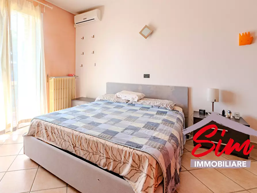 Immagine 20 di Quadrilocale in vendita  in Via cascine vignole snc a Casaleggio Novara