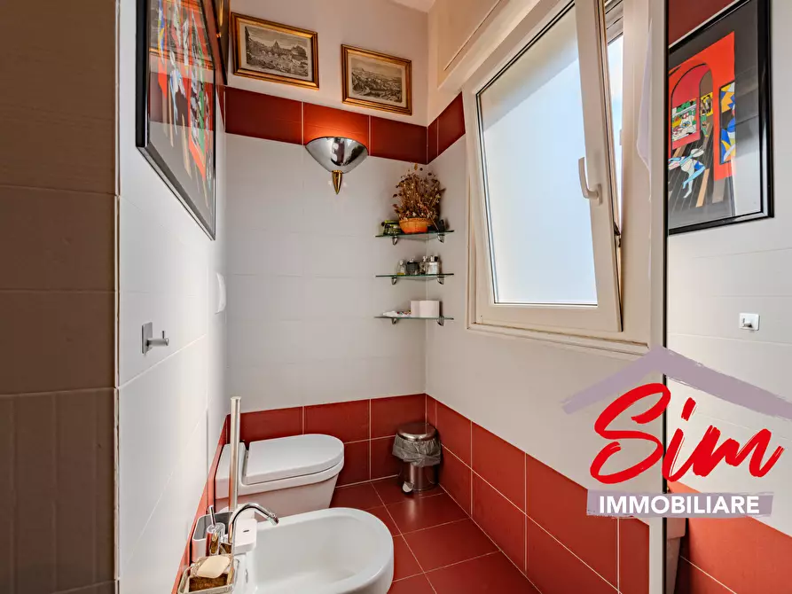 Immagine 30 di Pentalocale in vendita  in Baluardo La Marmora 19 a Novara