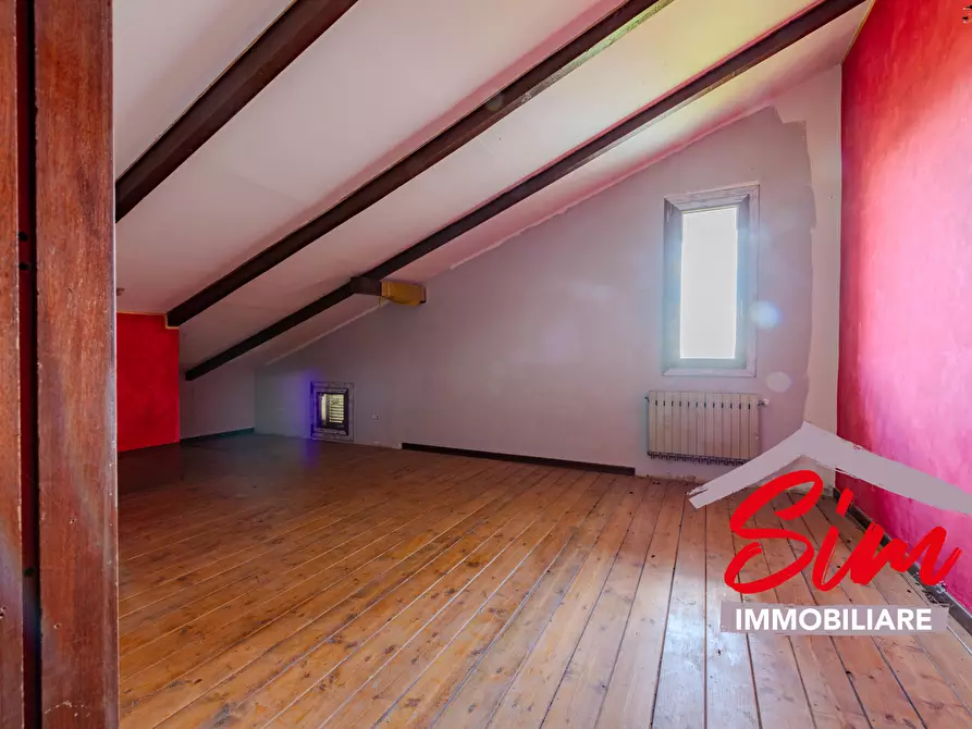 Immagine 29 di Villa in vendita  in Via C. Minoretti snc a Carpignano Sesia