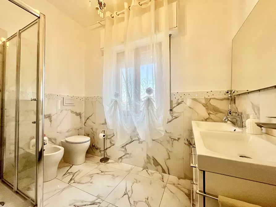 Immagine 20 di Casa bifamiliare in vendita  in SS439 a Buti