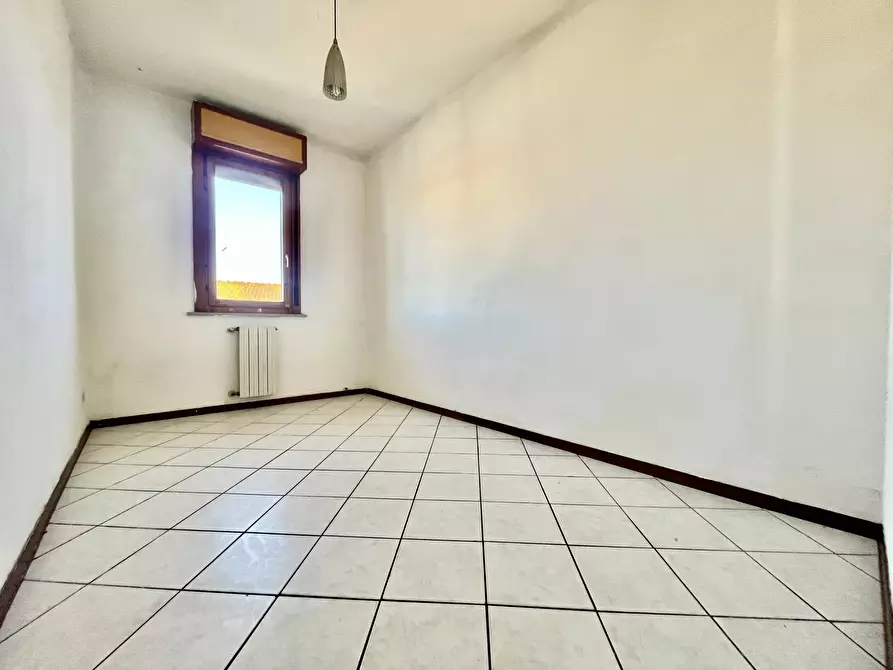 Immagine 19 di Quadrilocale in vendita  in Via Giuseppe Garibaldi 104A a Calcinaia