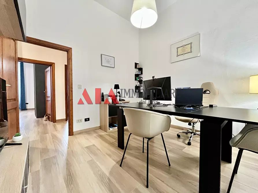 Immagine 26 di Pentalocale in vendita  in Via Indipendenza a Livorno