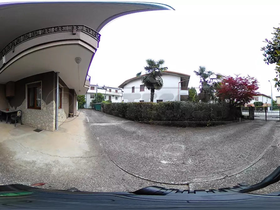 Immagine 24 di Bilocale in affitto  in Via T. Dal Molin a Creazzo