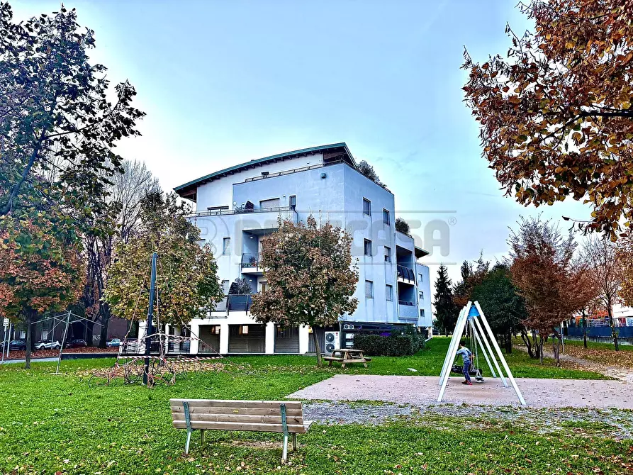 Immagine 23 di Trilocale in vendita  in Via G.Tadino 416 a Bergamo