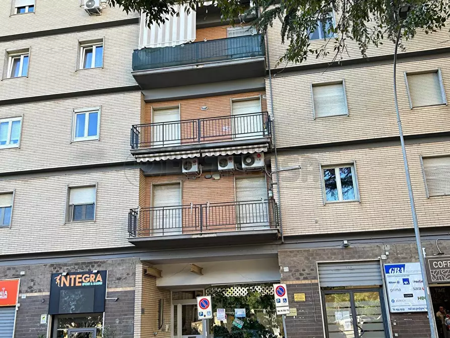 Immagine 12 di Appartamento in vendita  in Viale della Regione 172 a Caltanissetta