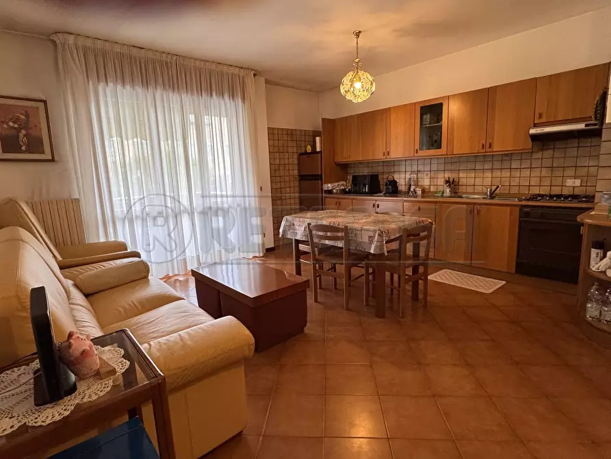 Immagine 1 di Bilocale in vendita  a Mirano