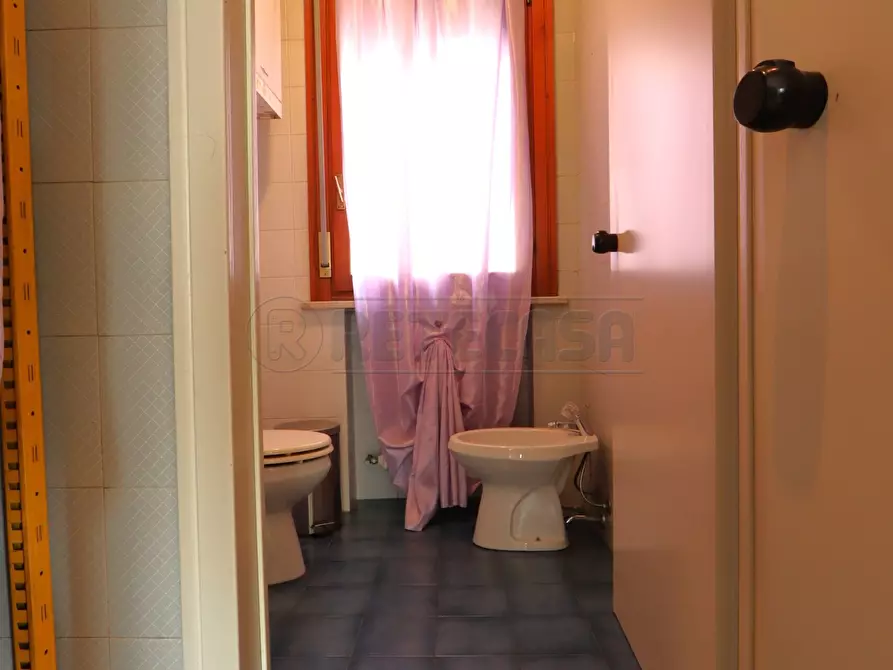 Immagine 30 di Ufficio in affitto  in Contrà San Bortolo 85 a Vicenza