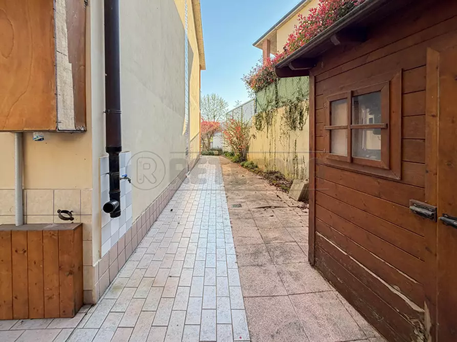 Immagine 55 di Porzione di casa in vendita  in Via Molini a Creazzo