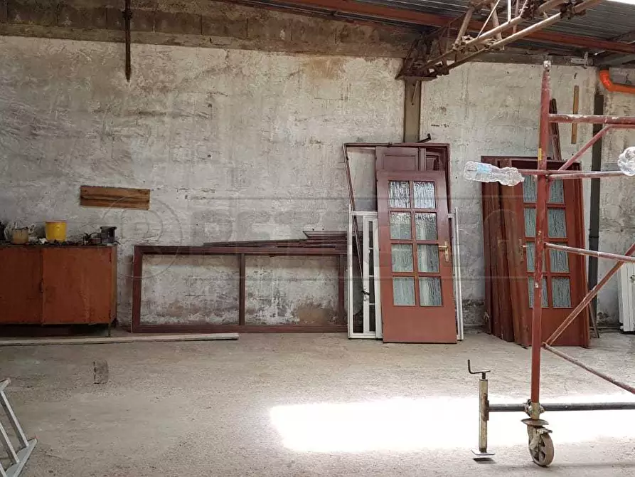 Immagine 17 di Magazzino in affitto  in Via Busacca 5 a Marcianise