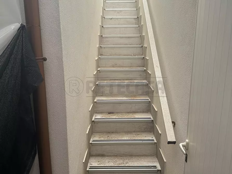 Immagine 20 di Pizzeria / Pub in vendita  a Campobello Di Mazara