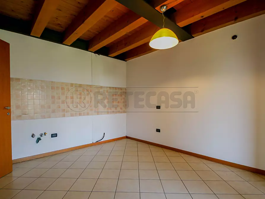 Immagine 9 di Appartamento in vendita  in Via Papa Luciani 249 a Bolzano Vicentino