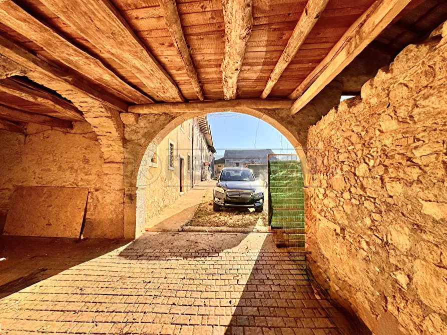 Immagine 15 di Casa semindipendente in vendita  in contrà pasquali marana 15 a Crespadoro