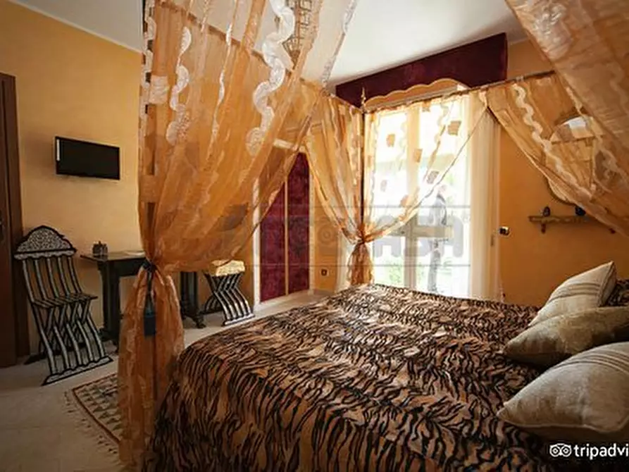 Immagine 19 di Villa in vendita  a Castelvetrano