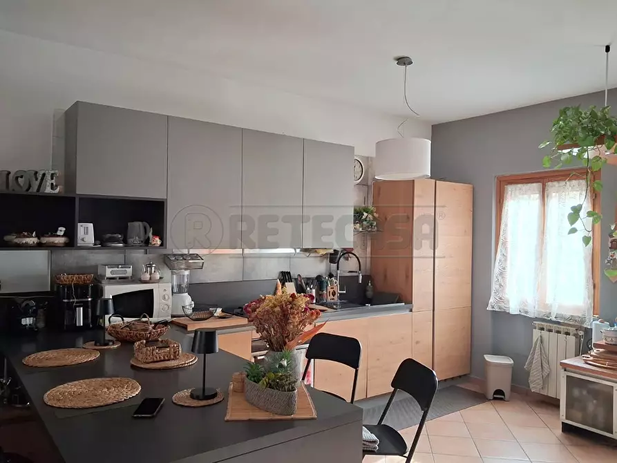 Immagine 55 di Villetta a schiera in vendita  in Via Giudice Falcone a Marcianise