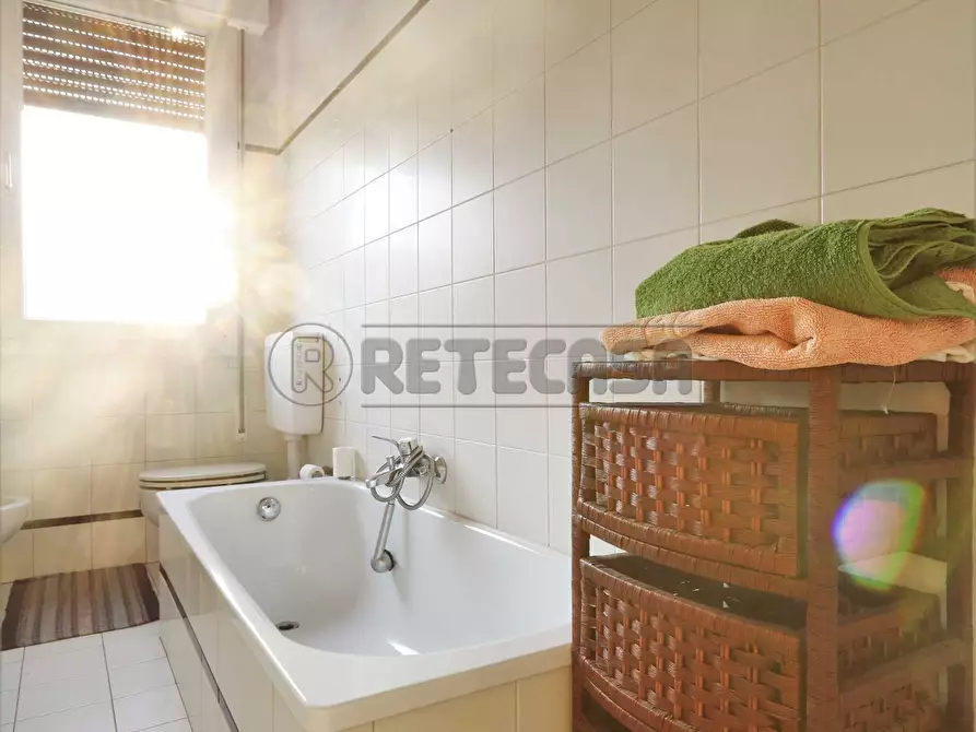 Immagine 28 di Stanza singola in affitto  a Vicenza