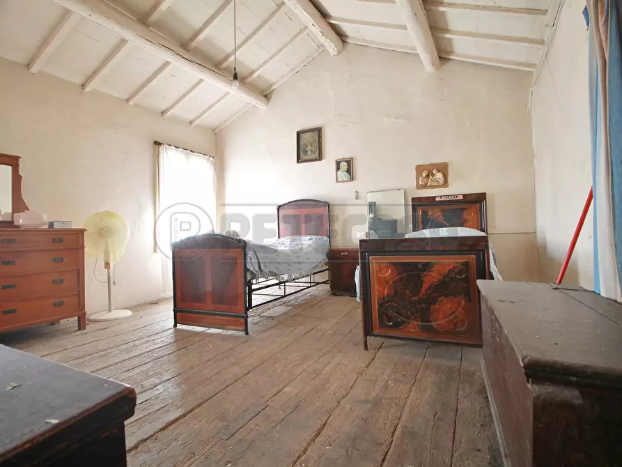 Immagine 11 di Rustico / casale in vendita  a Arzignano