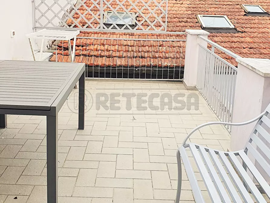 Immagine 22 di Porzione di casa in affitto  a Viareggio