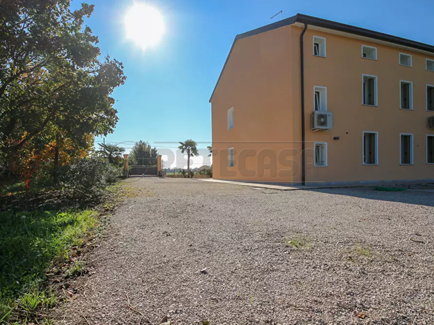 Immagine 32 di Porzione di casa in affitto  in VIA CAPITELLI 23 a Pozzoleone