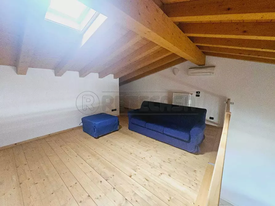 Immagine 10 di Appartamento in vendita  in Strada Provinciale 39 a Manerba Del Garda