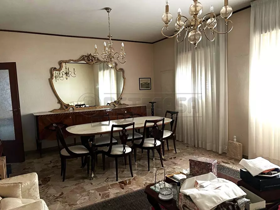 Immagine 7 di Appartamento in vendita  in Viale della Regione 172 a Caltanissetta