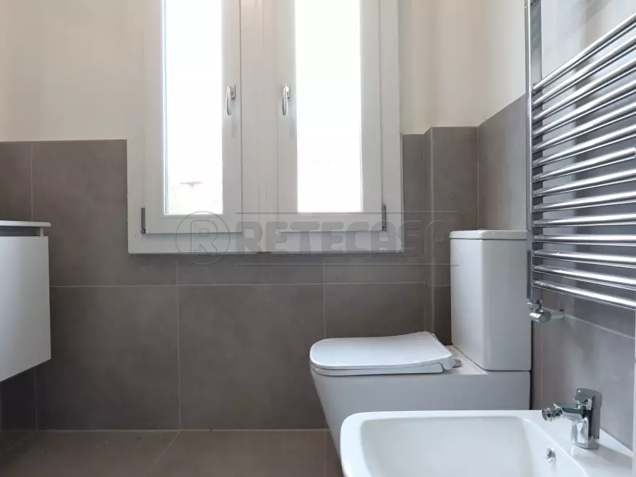 Immagine 16 di Stanza singola in affitto  in corso Padova a Vicenza