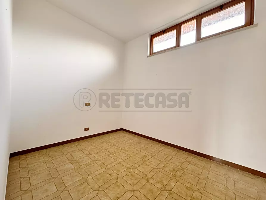 Immagine 11 di Appartamento in vendita  in Via Trieste 17 a Castelgomberto