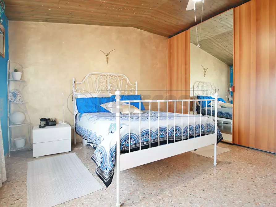 Immagine 25 di Casa semindipendente in vendita  in Via XXIV Maggio 43 a Montebello Vicentino