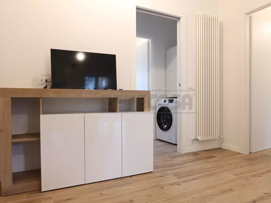 Immagine 12 di Stanza singola in affitto  a Vicenza