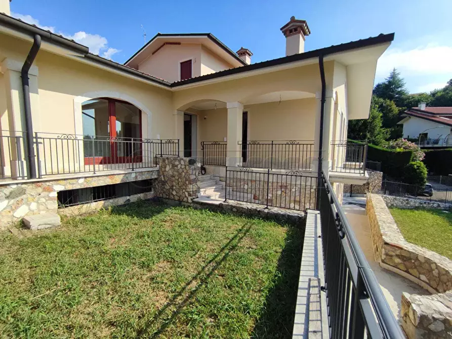 Immagine 6 di Porzione di casa in affitto  in Via Moretto 17 a Arzignano