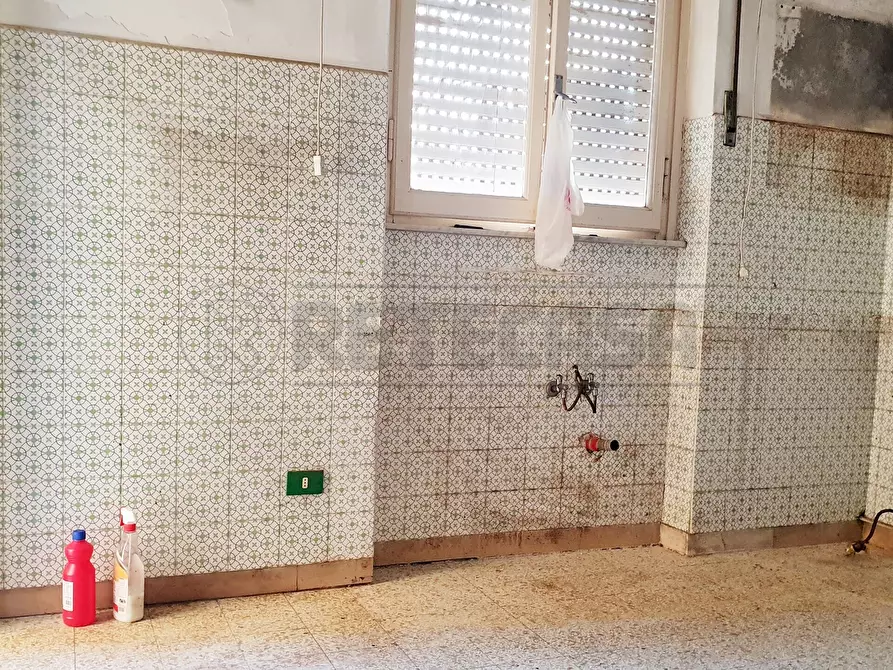 Immagine 9 di Bilocale in vendita  in Via Giuseppe Mazzini 228 a Viareggio