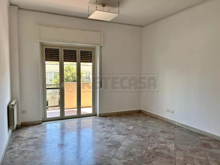 Immagine 7 di Pentalocale in vendita  in Via Libertà 12 a Caltanissetta