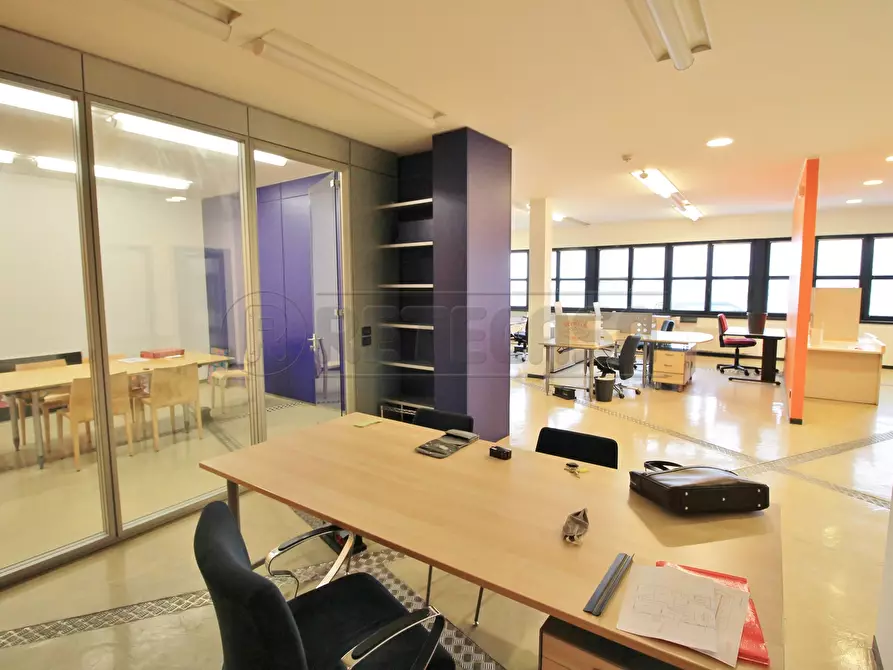 Immagine 20 di Attività artigianale in vendita  a Montebello Vicentino