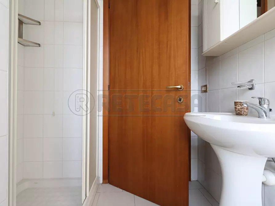 Immagine 22 di Trilocale in affitto  in Via delle Casermette a Vicenza