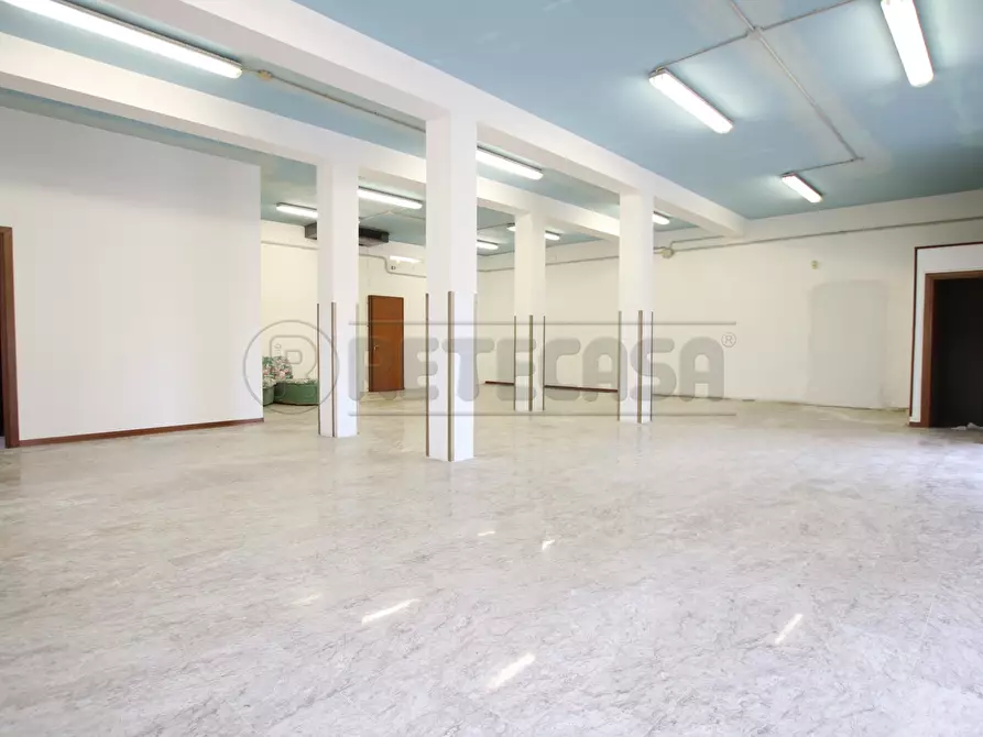 Immagine 6 di Laboratorio in affitto  in Via Chiesa a Nanto