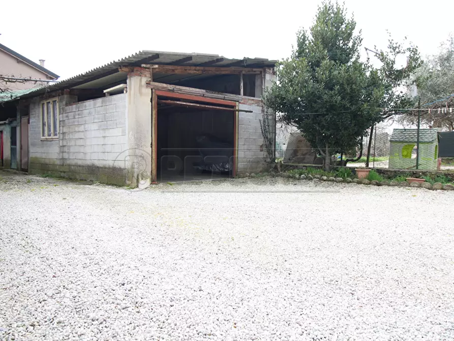 Immagine 18 di Rustico / casale in vendita  in Via Castello 43 a Gambellara